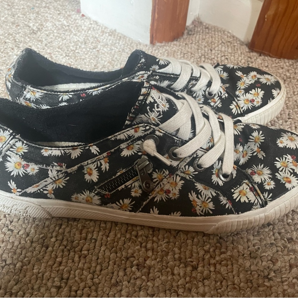 Blowfish shoes